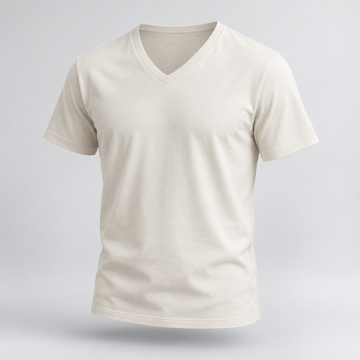 Playera cuello V color hueso, vista con volumen.
